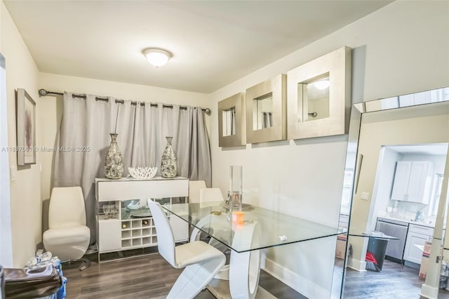 3201 NW 4th Ter Unit 80, Pompano Beach, FL 33064 - dining room featuring wood finished floors