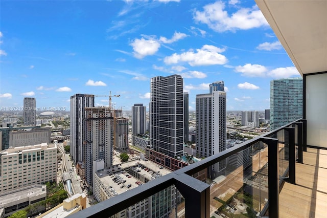 398 NE 5th St Unit 3219, Miami, FL 33132 - balcony featuring a city view