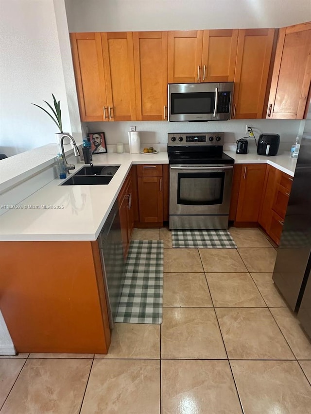 10922 SW 181st Ter, Miami, FL 33157 - photo 4