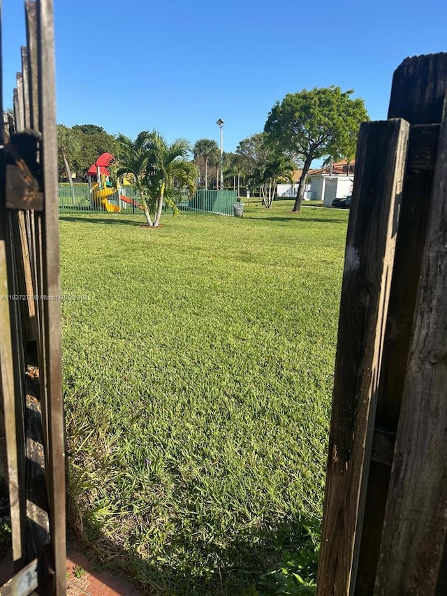10922 SW 181st Ter, Miami, FL 33157 - photo 14