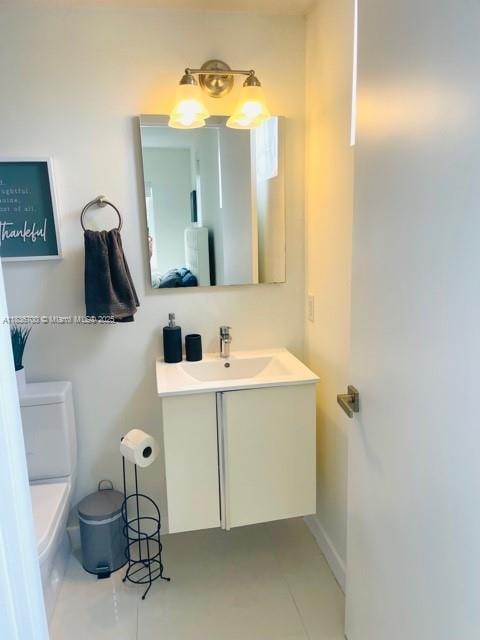1419 W Ave Unit 106, Miami Beach, FL 33139 - bathroom featuring vanity and tile patterned floors