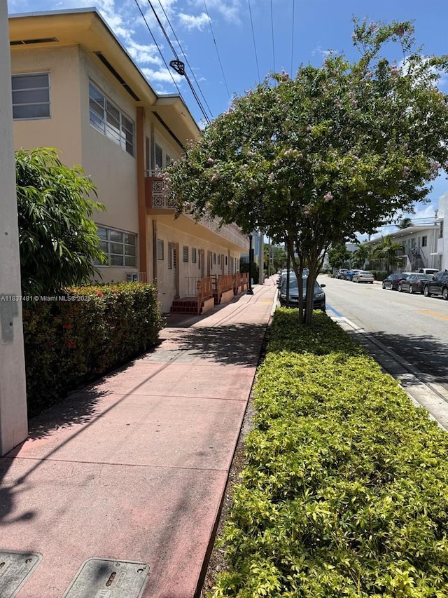 1060 Pennsylvania Ave Unit 18, Miami Beach, FL 33139 - photo 3