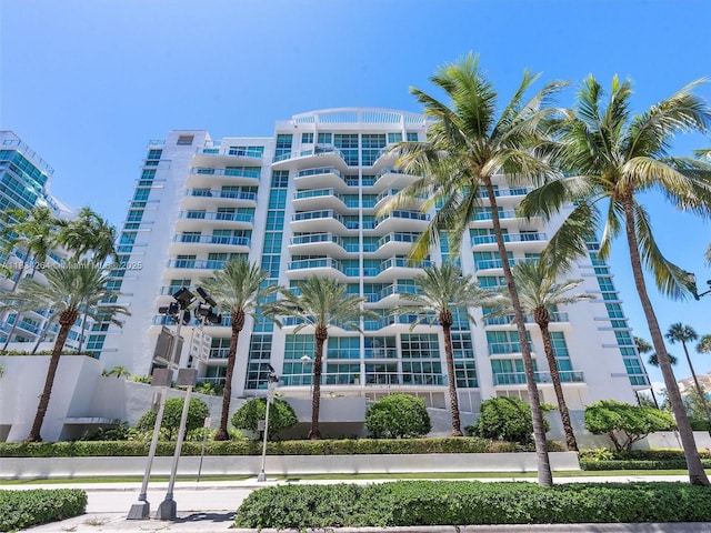 3131 NE 188th St Unit 2-903, Aventura, FL 33180 - photo 2