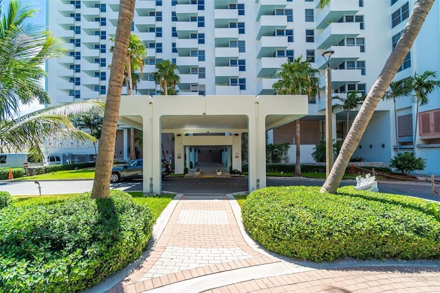 2899 Collins Ave Unit 821, Miami Beach, FL 33140 - photo 5