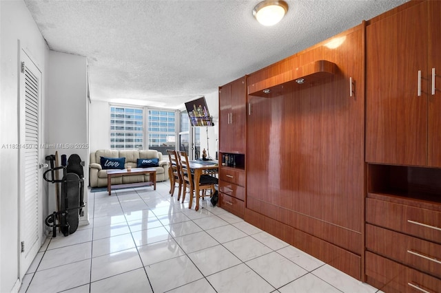 2899 Collins Ave Unit 821, Miami Beach, FL 33140 - photo 7