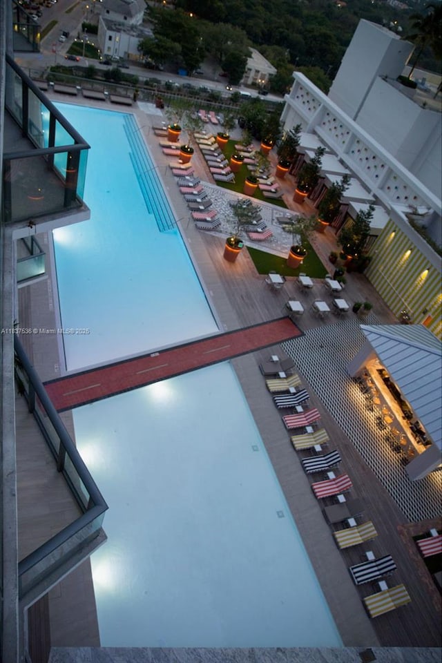 1300 S Miami Ave Unit 1207, Miami, FL 33130 - view of pool