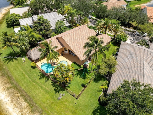 3043 Lakewood Dr, Weston, FL 33332 - view of subject property with a pool
