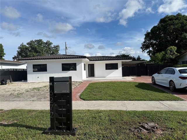 6272 NW 110th Ter, Hialeah, FL 33012 - photo 1
