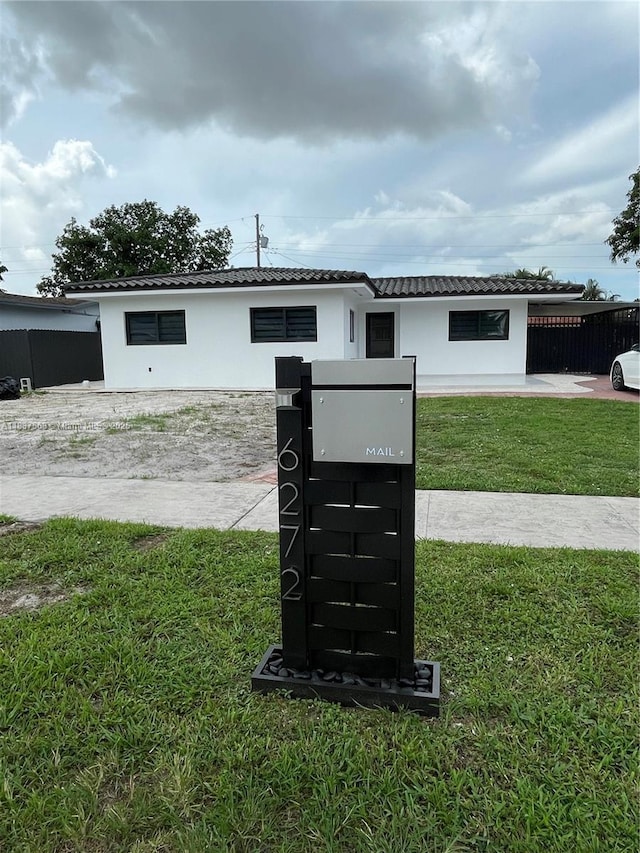 6272 NW 110th Ter, Hialeah, FL 33012 - photo 2