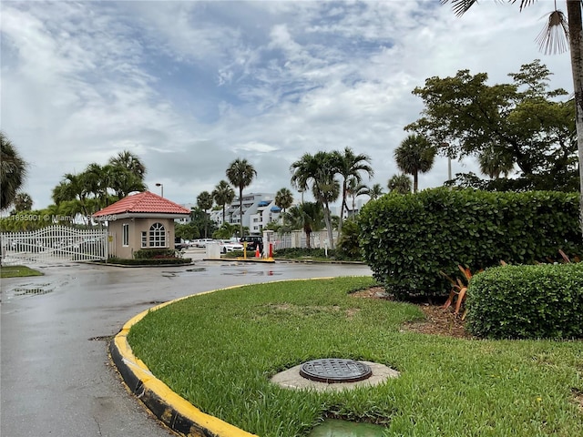 400 Kings Point Dr Unit 623, Sunny Isles Beach, FL 33160 - view of property's community with a gate