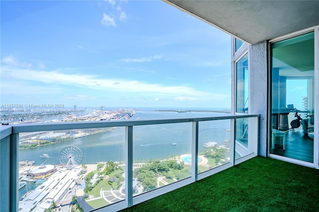 244 Biscayne Blvd Unit 4803, Miami, FL 33132 - balcony featuring a water view and a view of city