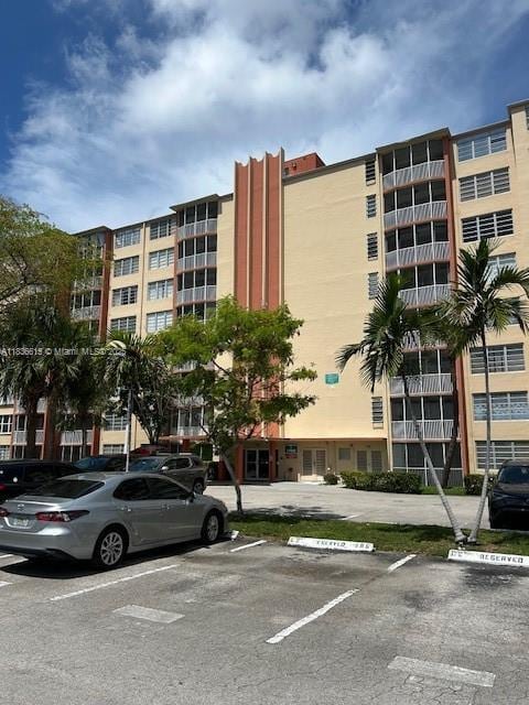 1780 NE 191st St Unit 809-2, Miami, FL 33179 - photo 1