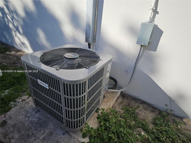 221 SW 53rd Ave, Plantation, FL 33317 - photo 55