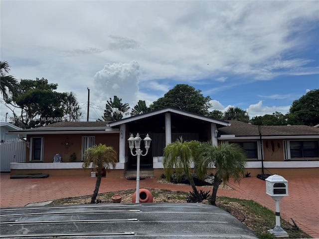 5372 W 9th Ave, Hialeah, FL 33012 - view of front of property