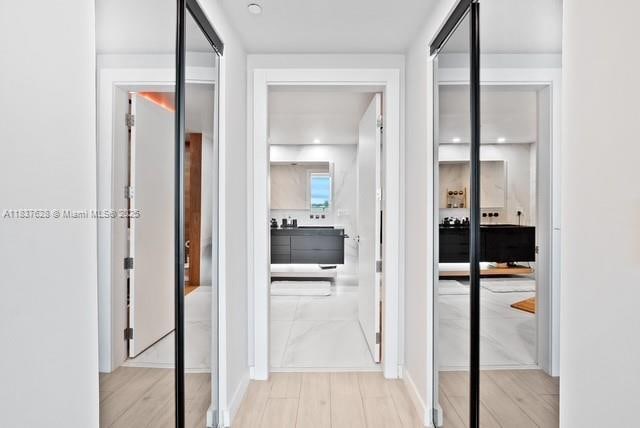 488 NE 18th St Unit 715, Miami, FL 33132 - corridor featuring light wood-style flooring