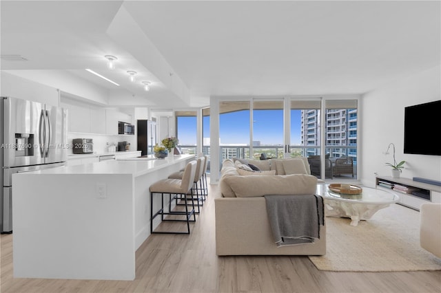 21055 Yacht Club Dr Unit 2203, Aventura, FL 33180 - photo 1