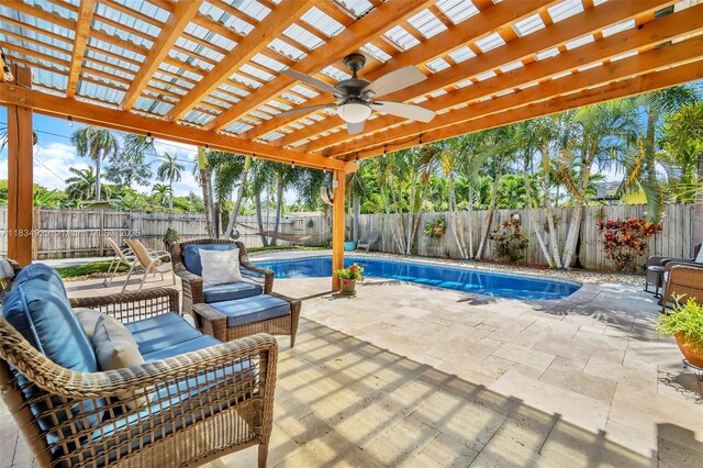 1533 Shenandoah St, Hollywood, FL 33020 - ranch-style house with stucco siding