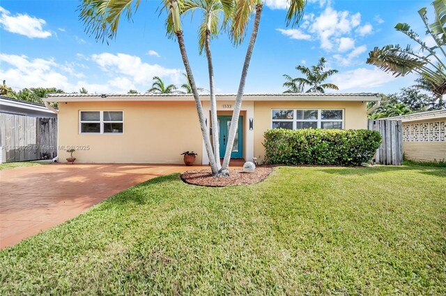 1533 Shenandoah St, Hollywood, FL 33020 - single story home featuring stucco siding