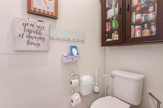 12125 S Vaquero Trails Dr, Davie, FL 33325 - bathroom featuring toilet