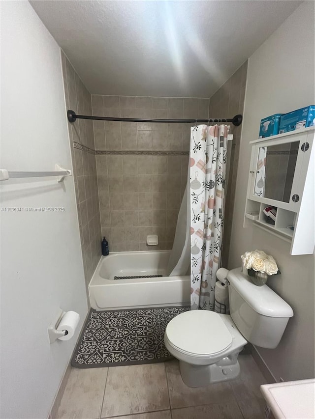 5963 Royal Way, Tamarac, FL 33321 - full bath with shower / bath combo and tile patterned floors