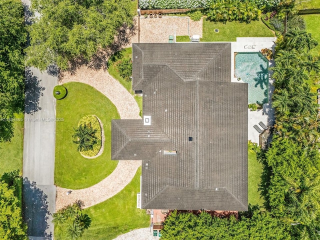 17940 SW 83rd Ave, Palmetto Bay, FL 33157 - aerial view of a pool area