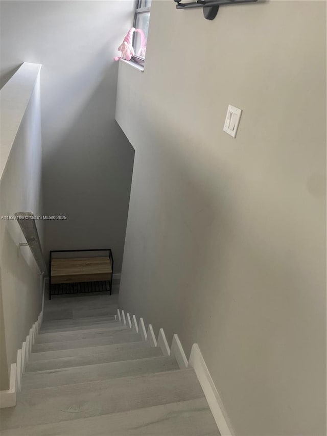 10020 NW 9th St Cir Unit 203, Miami, FL 33172 - view of stairs