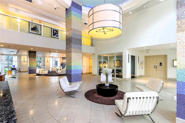 2000 N Bayshore Dr Unit 509, Miami, FL 33137 - lobby with a towering ceiling