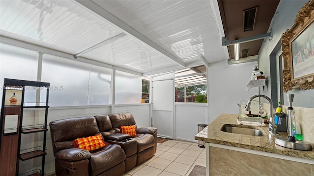 3109 NW 64th St, Miami, FL 33147 - sunroom featuring a sink