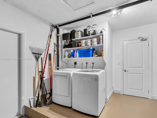321 NW 93rd Ave, Pembroke Pines, FL 33024 - laundry area with washing machine and dryer