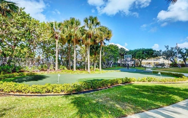 1201 S Ocean Dr Unit 410S, Hollywood, FL 33019 - view of property's community with a putting area