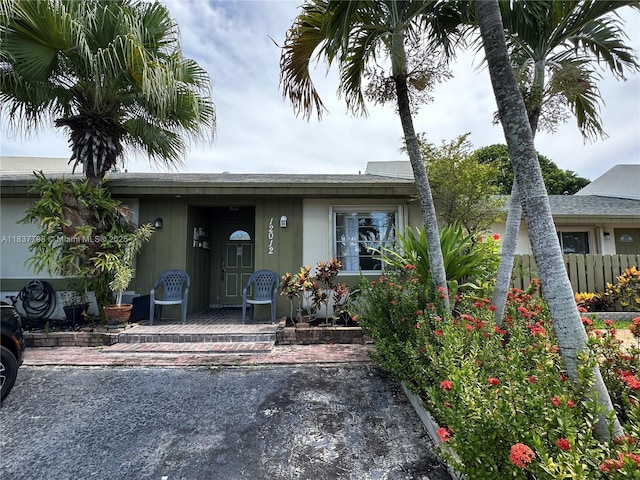 12012 SW 110th St Cir N, Miami, FL 33186 - photo 1