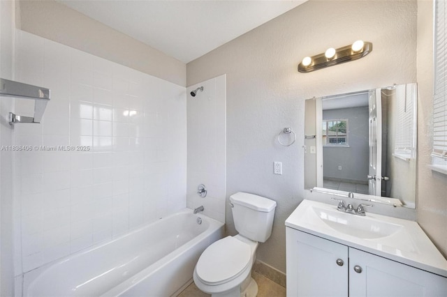 312 SW 2nd Ter, Hallandale Beach, FL 33009 - full bath featuring tub / shower combination, vanity, and a textured wall