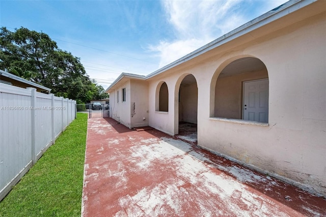 312 SW 2nd Ter, Hallandale Beach, FL 33009 - view of patio / terrace