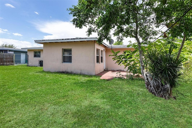 2660 NW 43rd Ter, Lauderhill, FL 33313 - photo 2