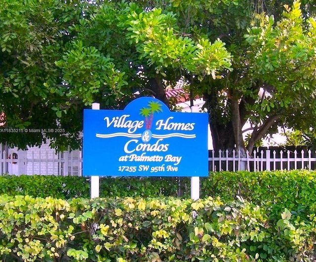 17255 SW 95th Ave Unit 202, Palmetto Bay, FL 33157 - exterior view