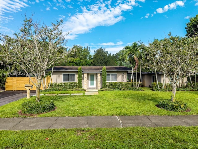 217 E Acre Dr, Plantation, FL 33317 - photo 1
