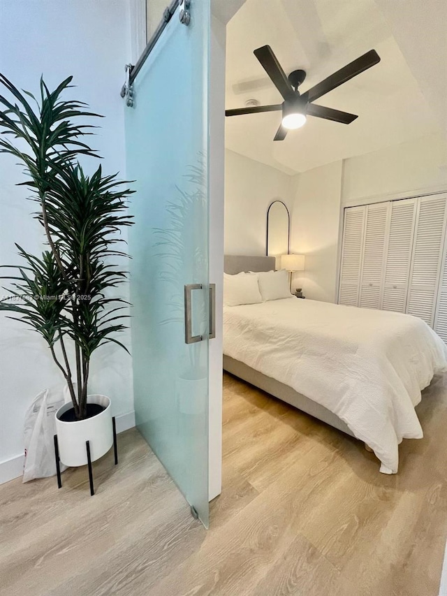 936 Pennsylvania Ave Unit 101, Miami Beach, FL 33139 - bedroom featuring wood finished floors, a closet, and ceiling fan