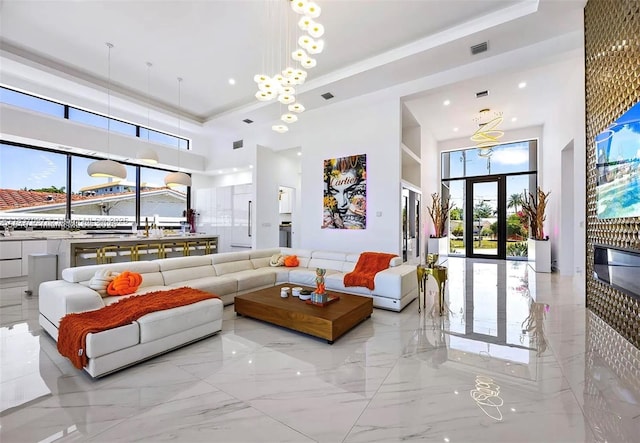 2225 NE 19th St, Fort Lauderdale, FL 33305 - lobby with a towering ceiling and recessed lighting