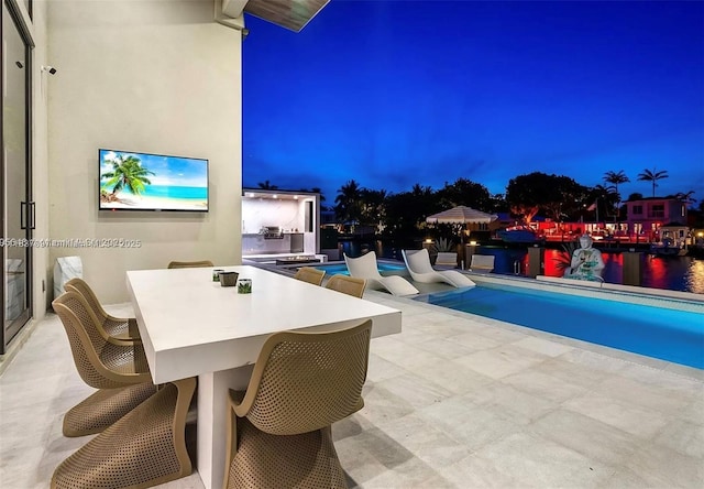 2225 NE 19th St, Fort Lauderdale, FL 33305 - outdoor pool with a patio