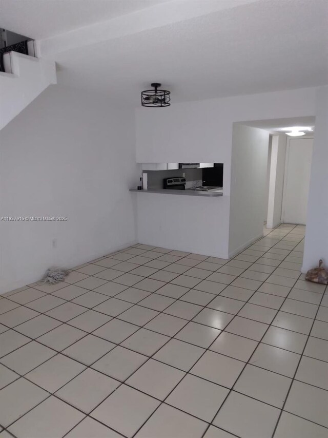 1305 W 46th St Unit 230, Hialeah, FL 33012 - view of empty room