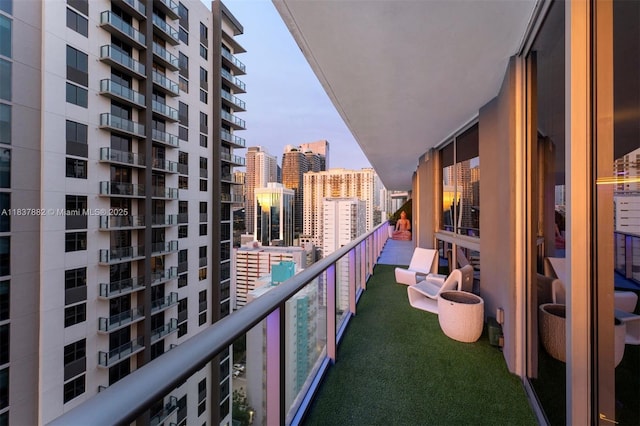 1010 SW 2nd Ave Unit Lph04, Miami, FL 33130 - balcony featuring a view of city