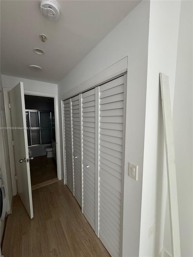 801 Brickell Key Blvd Unit 1005, Miami, FL 33131 - hall featuring wood finished floors