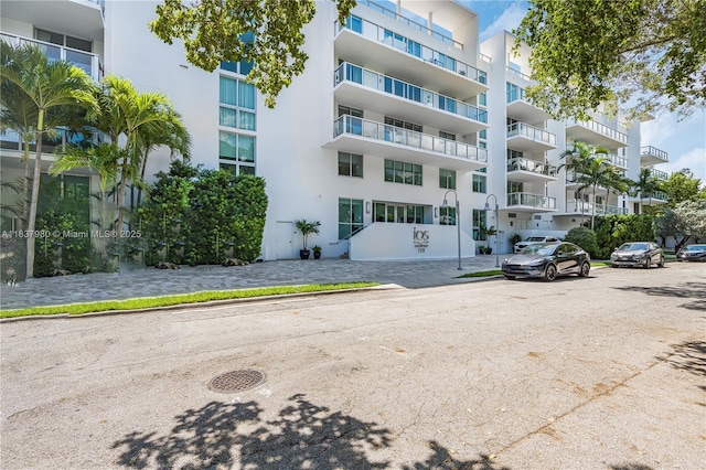 720 NE 62nd St Unit 301, Miami, FL 33138 - view of apartment building / complex
