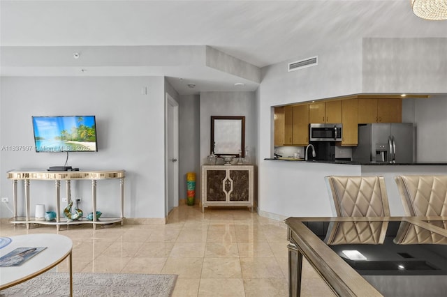 801 Brickell Key Blvd Unit 2006, Miami, FL 33131 - view of living area