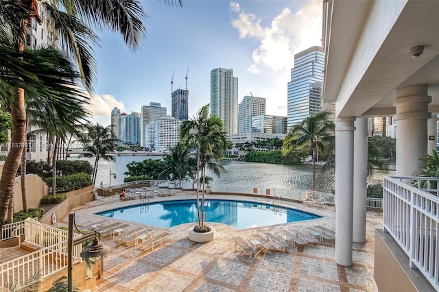 801 Brickell Key Blvd Unit 2006, Miami, FL 33131 - community pool with a view of skyline, a water view, and a patio