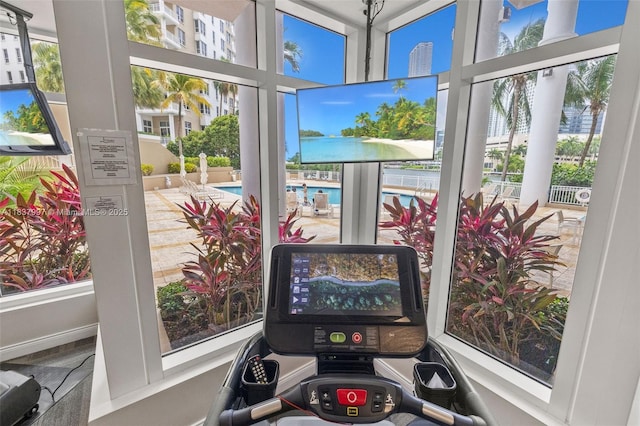 801 Brickell Key Blvd Unit 2006, Miami, FL 33131 - view of sunroom / solarium