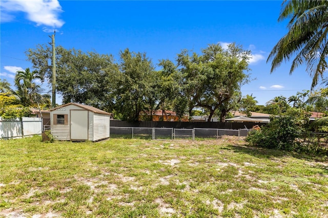 775 NE 145th St, North Miami, FL 33161 - fenced backyard featuring a shed