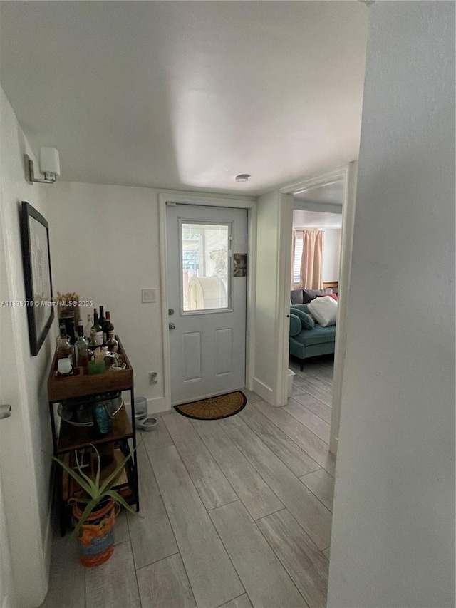 291 NW 95th St, Miami, FL 33150 - entrance foyer featuring wood tiled floors