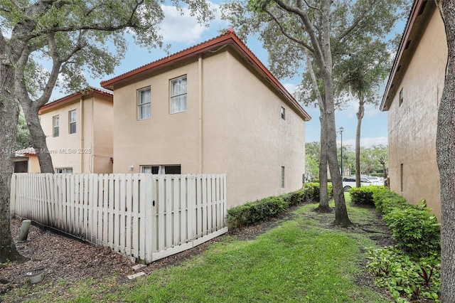 16111 Emerald Cove Rd, Weston, FL 33331 - photo 30