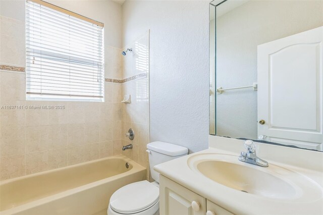 16063 SW 63rd Ter, Miami, FL 33193 - photo 12